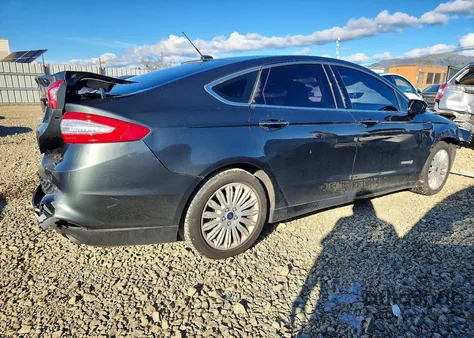 2016 Ford Fusion Se Hybrid from USA, damaged, VIN 3FA6P0LU5GR145555